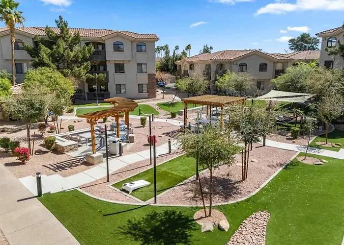 Diablo Stadium-asu-airport-gym-pool-hottub-parking *